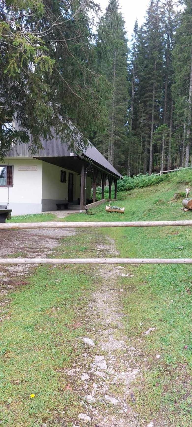 Apartma Anja Згорнє Горє Екстер'єр фото