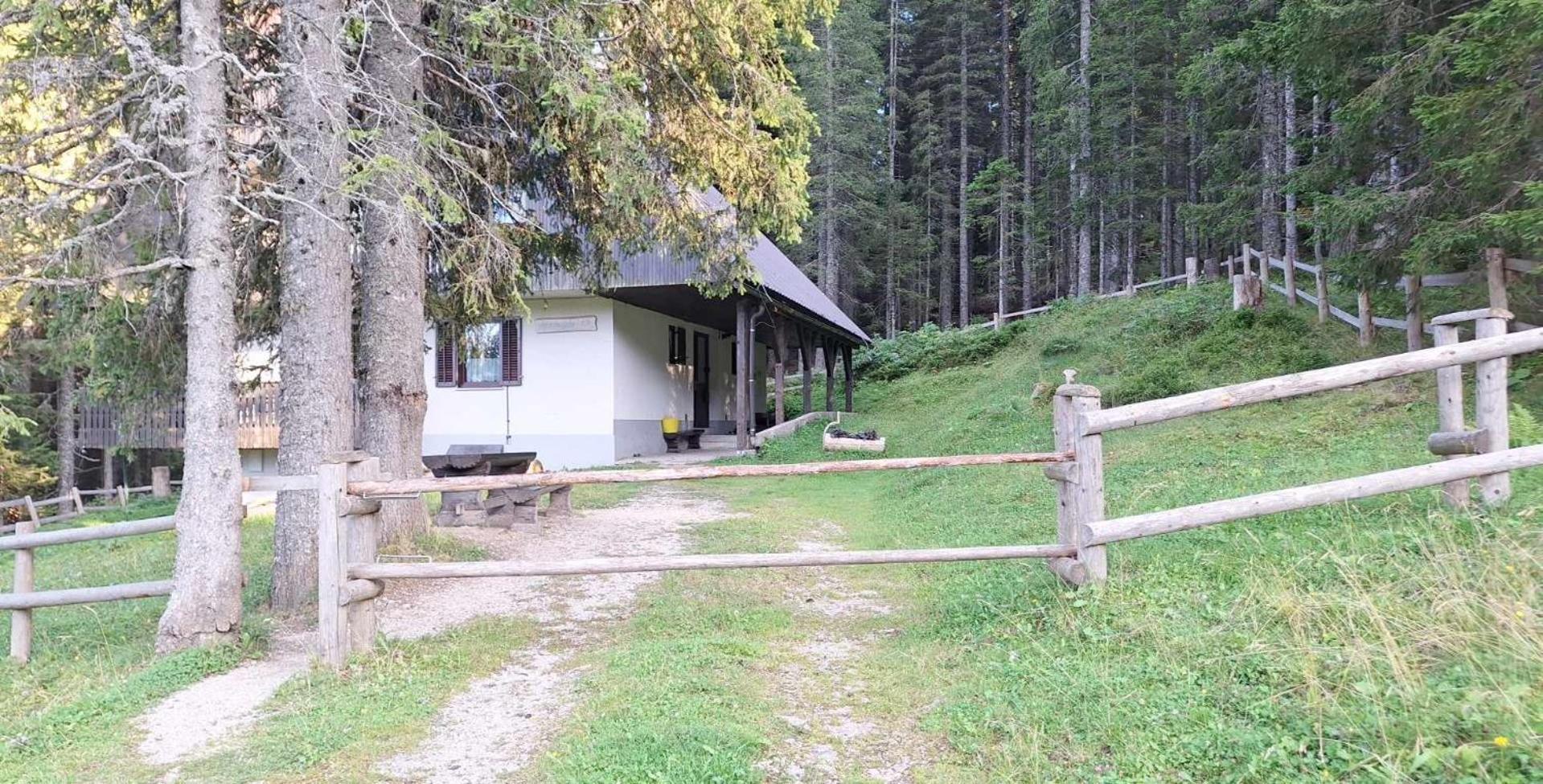 Apartma Anja Згорнє Горє Екстер'єр фото
